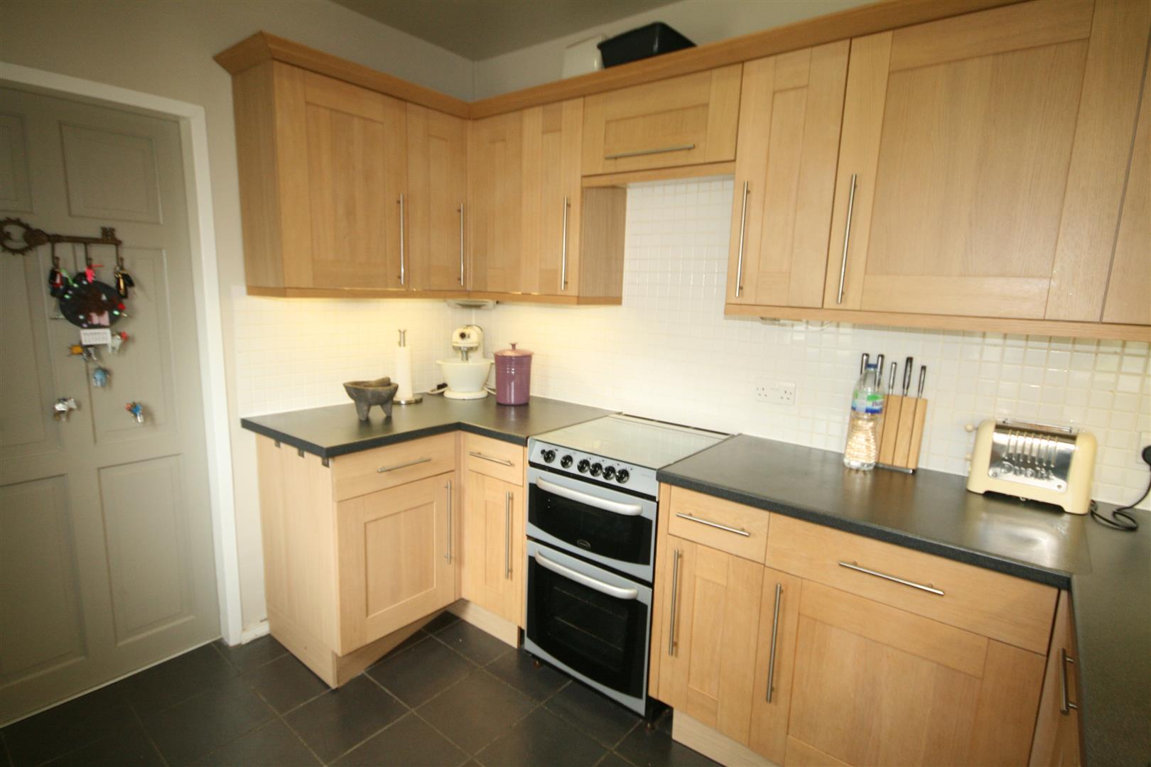 4 bedroom end terrace house Let Agreed in Barnoldswick - 015.JPG